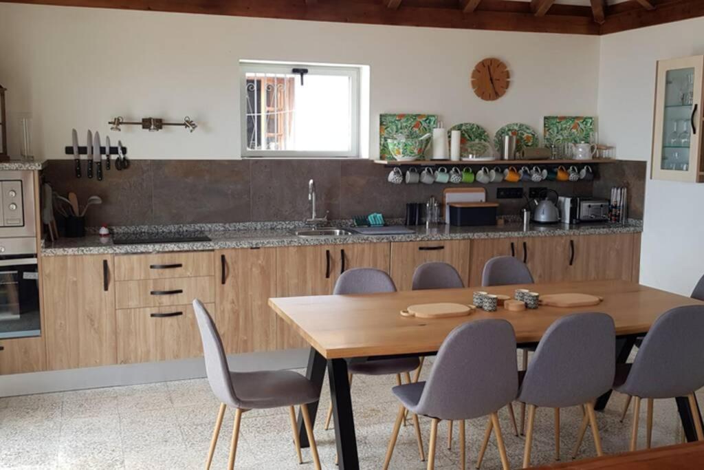 Casa Vina: A Spectacular Away From It All Holiday لا أوروتافا المظهر الخارجي الصورة